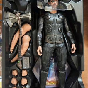 핫토이 토르 인피니티워