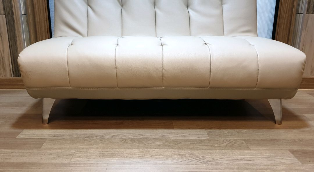 베이지 2인용 소파 (117X67)--3