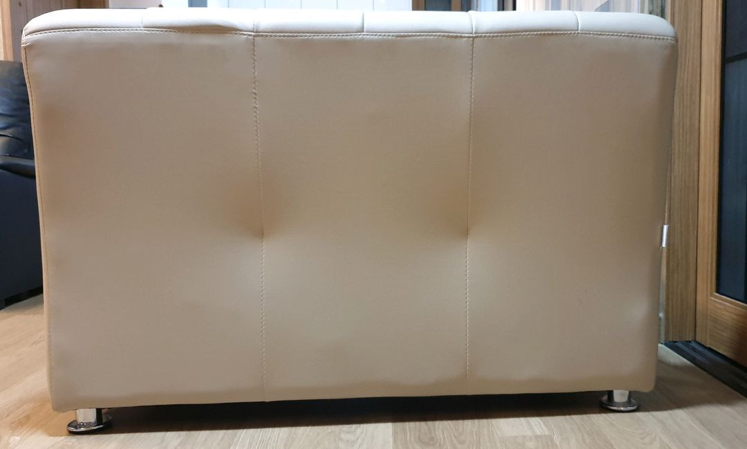 베이지 2인용 소파 (117X67)--6