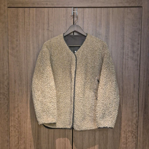 2nd floor reversible fleece