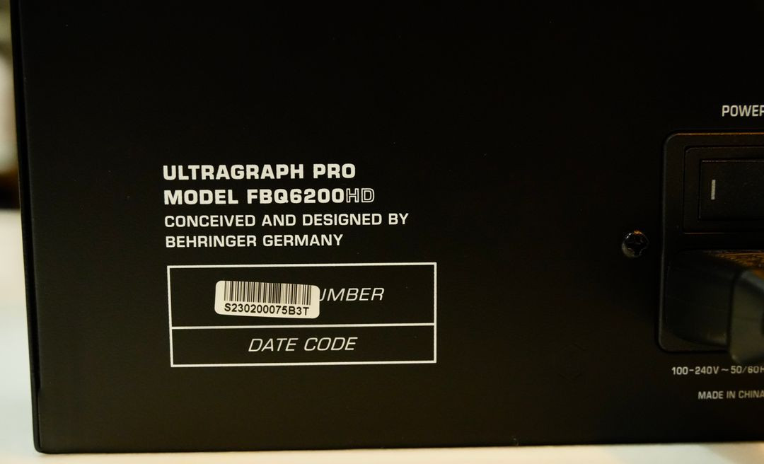 베링거 이퀄라이저 31밴드 FBQ6200HD 이미지