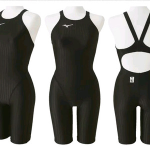 새상품 25년 신상 미즈노 여자 선수용 반전신 수영복 XS