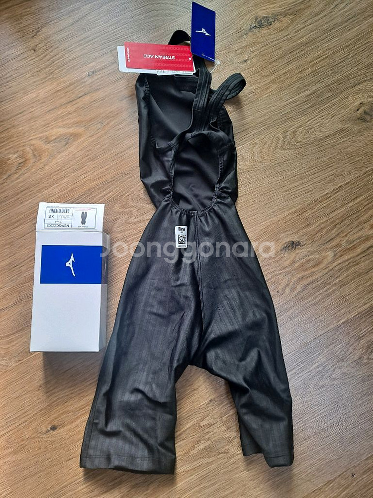 새상품 25년 신상 미즈노 여자 선수용 반전신 수영복 XS--1