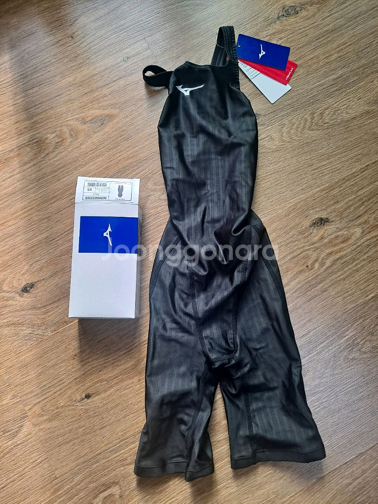 새상품 25년 신상 미즈노 여자 선수용 반전신 수영복 XS--2