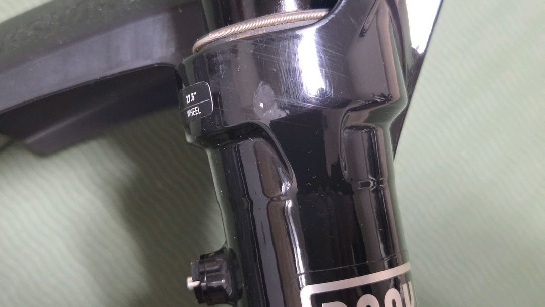 락샥 리릭 lyrik 셀렉트+ 27.5 MTB 포크 이미지