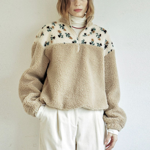 엽페(YUPPE) 플라워 플리스 반집업티 프리사이즈 새상품