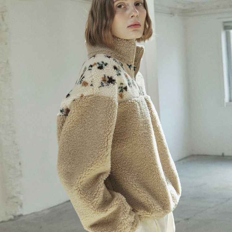 엽페(YUPPE) 플라워 플리스 반집업티 프리사이즈 새상품--2