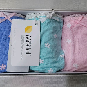 첨이첨이 여아삼각팬티 60호 3매입 1박스 모달원단 새상품
