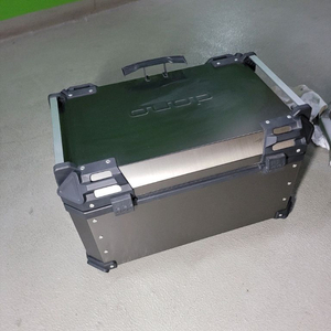 포르자750 도노65리터 탑박스 + 리다이 팝니다.