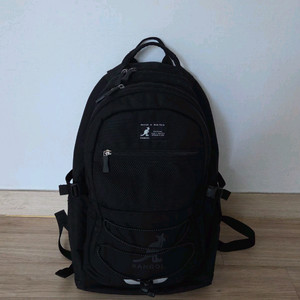 캉골 백팩 상태 굿