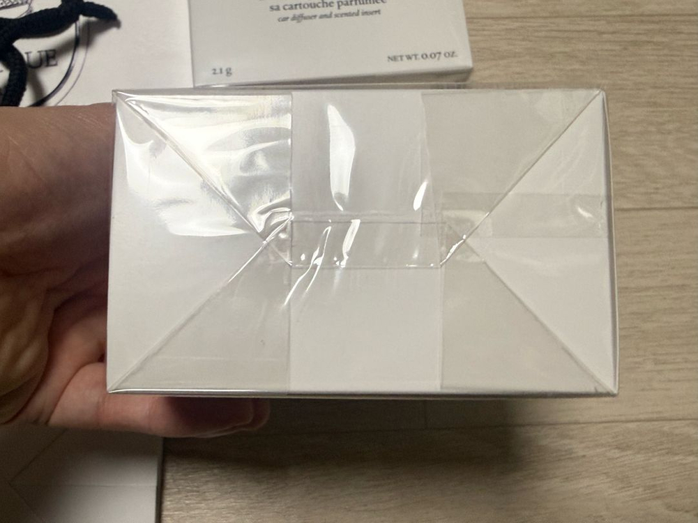 딥티크 차량용 방향제 로즈 디퓨져셋트(케이스+리필)미개봉 새상품--3