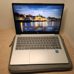 HP 옴니북3 Premier i3-1315u 13세대