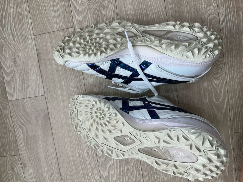 아식스c3 풋살화--5