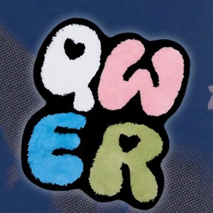 QWER 아메스 콜라보 러그