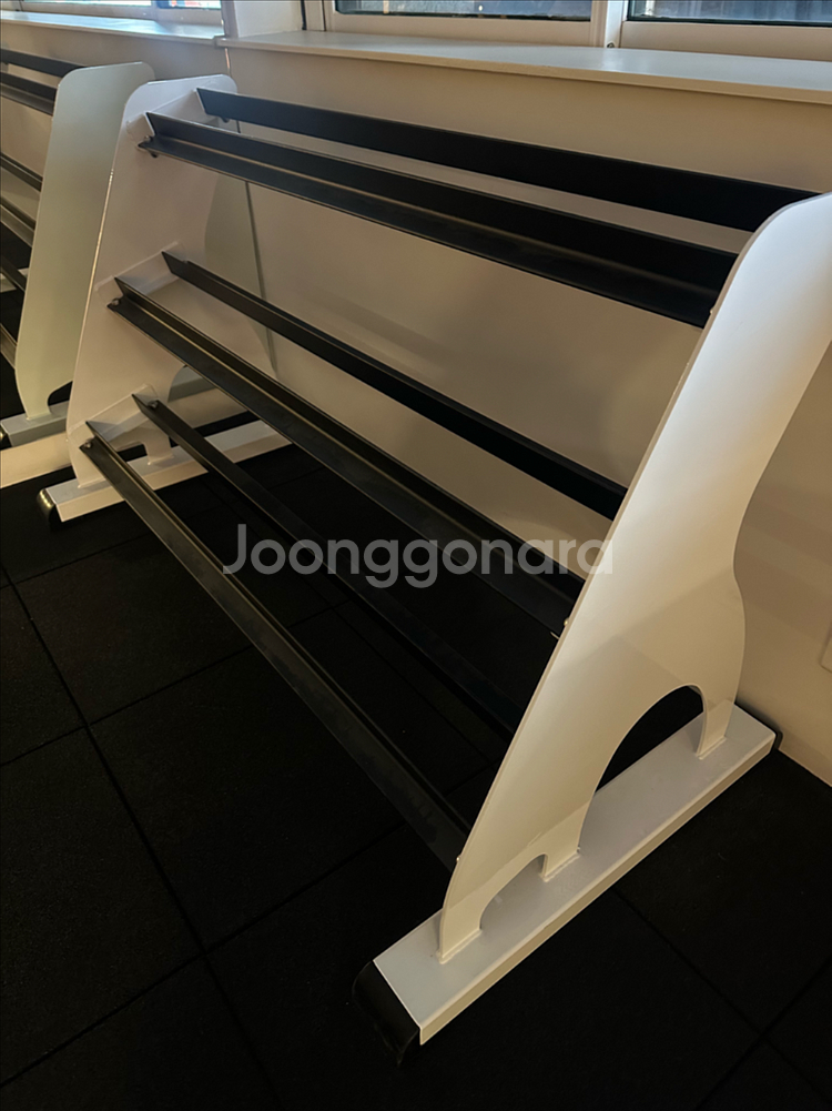 사용거의안한 베스코 우레탄 덤벨 3kg~30kg 352kg 팝니다. 렉포함--1