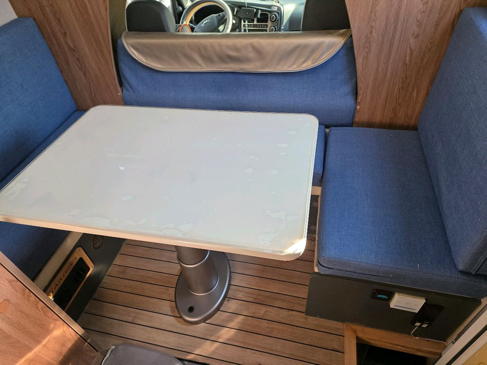 스타모빌 ST-5 캠핑카 판매 이미지