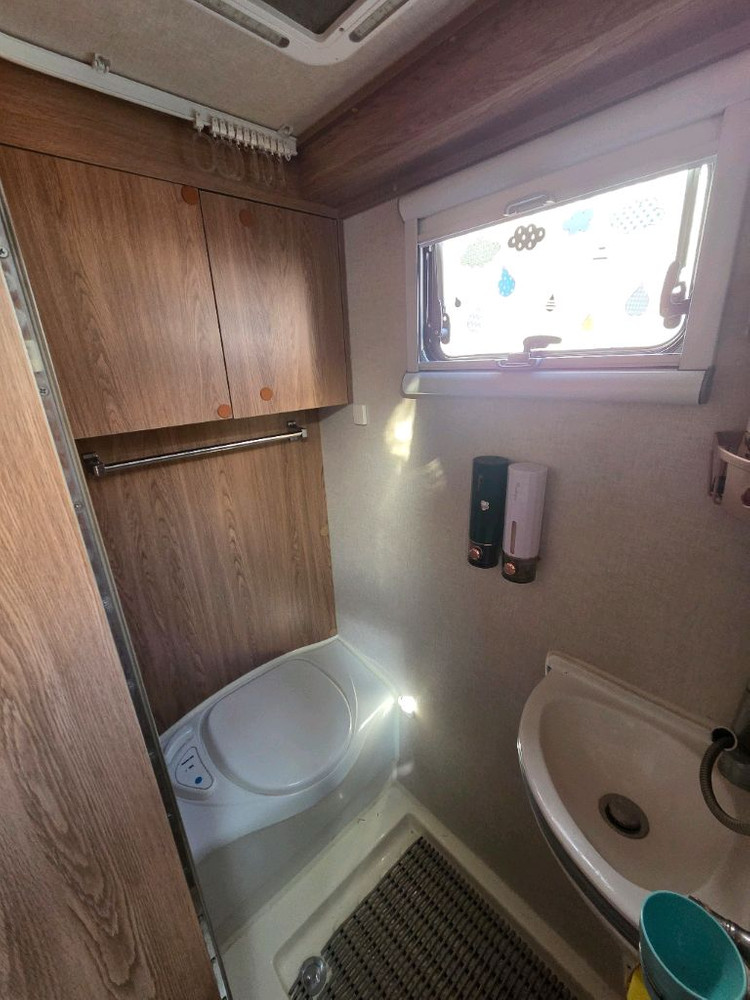 스타모빌 ST-5 캠핑카 판매 이미지