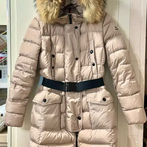 몽클레어 클로에 급처 이미지