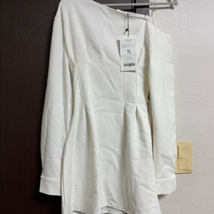 크리스탈 리본 원피스 (S)