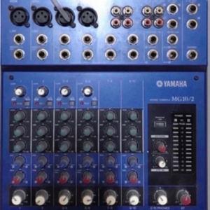 YAMAHA MG10/2 믹싱 콘솔