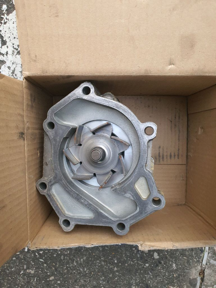 05년 뉴스타렉스 부품 새거--3