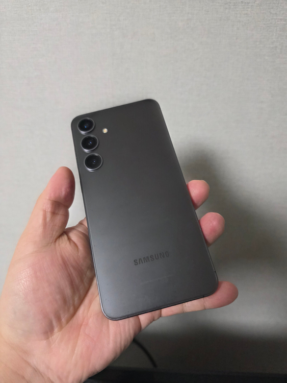 갤럭시 S24플러스 오닉스 블랙 256기가 A급 팔아요~--2