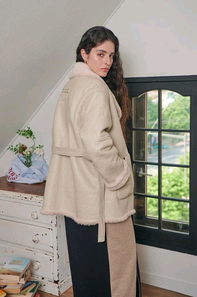 비터셀즈 무스탕 새상품 택있음 정가169,000원 이미지