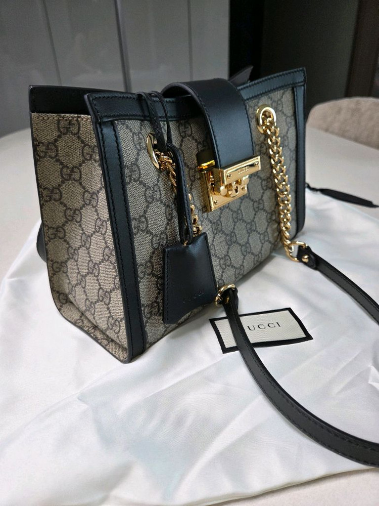 구찌 패드락 GG미듐 숄더백 이미지