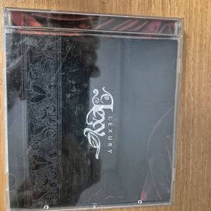 렉시(Lexy) 1집 Lexury CD 판매 (애송이, Let Me Dance 수록)