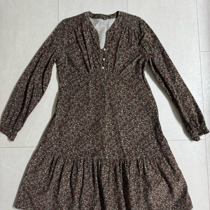 써스데이아일랜드 잔골지 플라워 패턴 원피스 S사이즈