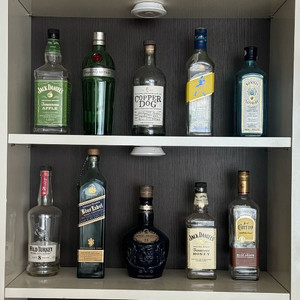 양주 공병 36병 일괄(조니OO 블루라벨/로얄샬루트 포함)