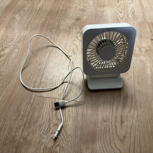 탁상용 미니 선풍기 (케이블 포함) 이미지