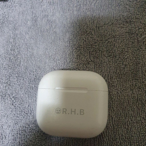 에어팟4세대 본체