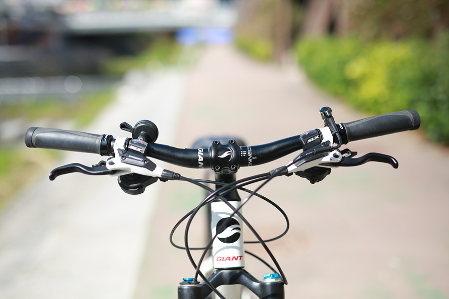 *48만원*최저가*14년 자이언트 타론 0 16인치 S-27.5인치---8