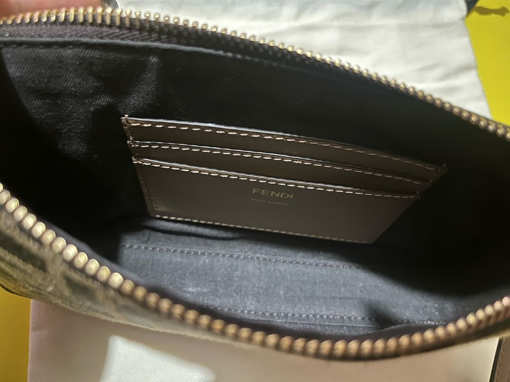 FENDI 펜디 바게트 파우치--7