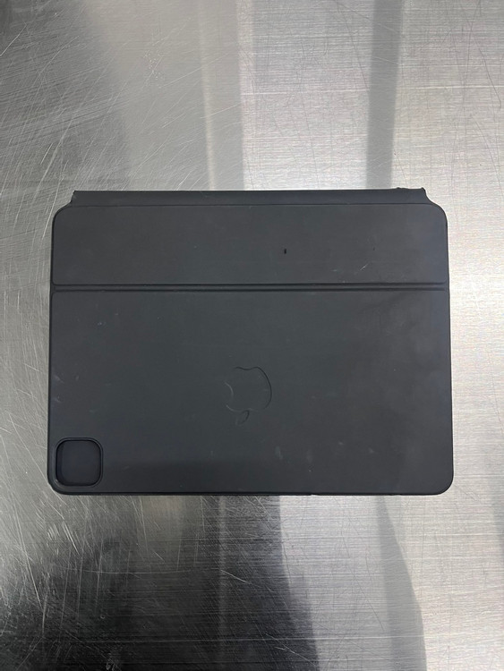 아이패드 프로 3세대 11인치, 매직 키보드 판매합니다. 이미지