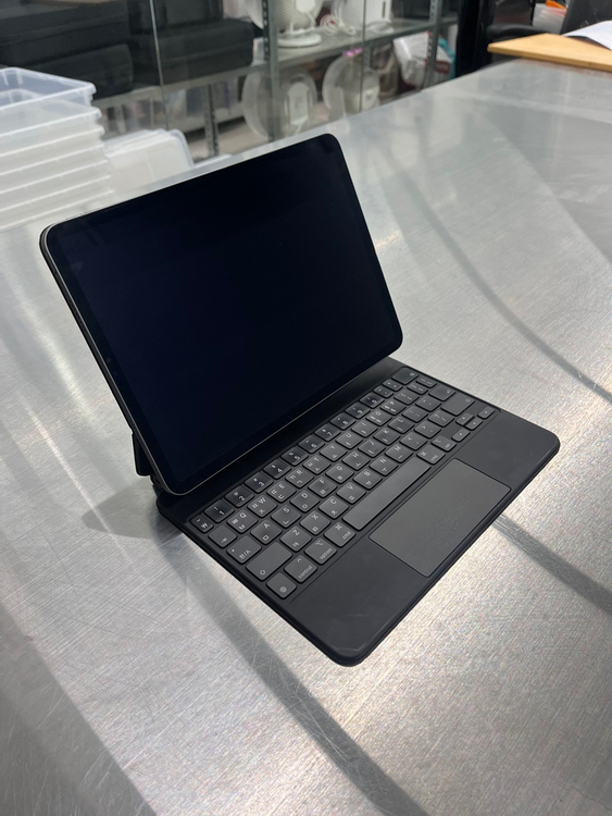 아이패드 프로 3세대 11인치, 매직 키보드 판매합니다. 이미지