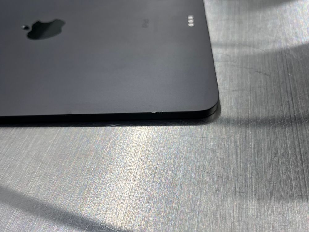 아이패드 프로 3세대 11인치, 매직 키보드 판매합니다. 이미지