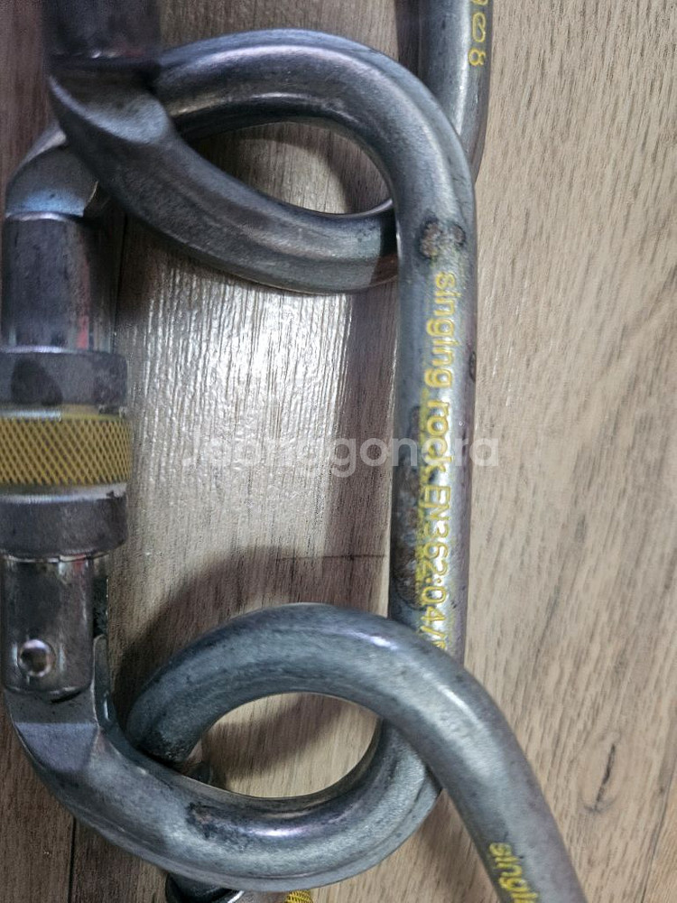 ct.싱잉락 스틸카라비너--1