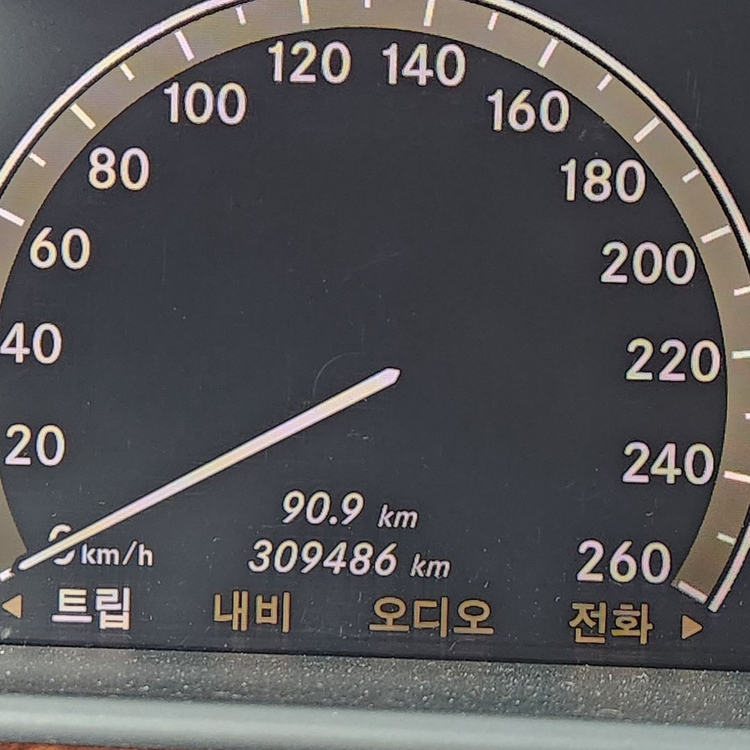 벤츠 S500 w221 5.5 가솔린 191511 2008년 309,487km 관련 부품 판매합니다--7