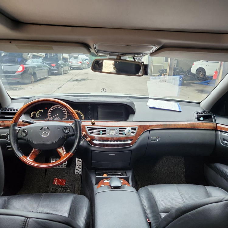 벤츠 S500 w221 5.5 가솔린 191511 2008년 309,487km 관련 부품 판매합니다--8