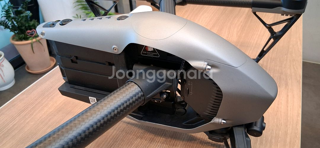 dji 인스파이어2 시네 판매합니다.--2