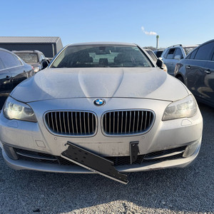 BMW 520 F10 2013년 Y57999 분해 판매합니다