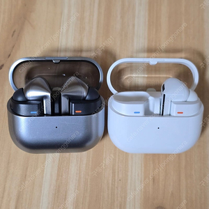 [개별판매] 버즈3프로 왼쪽 유닛 오른쪽 유닛 본체 실버 화이트 이미지