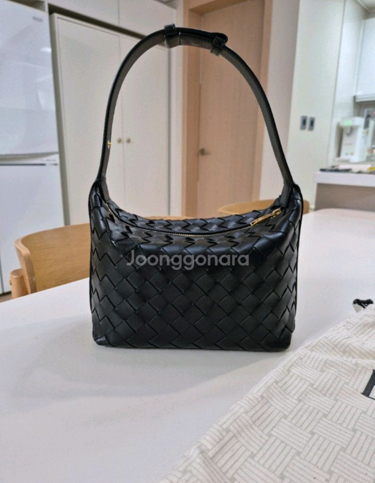 보테가베네타 미니월리스 판매해요--4