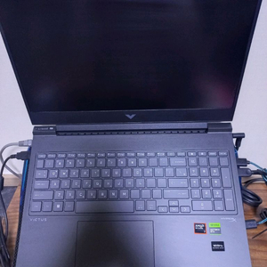 빅터스 16 4070 게이밍 노트북