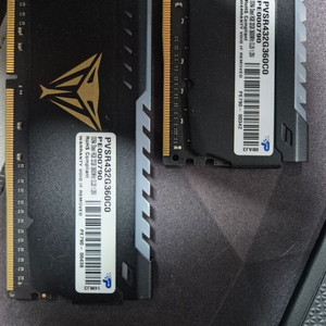 페트리어트 바이퍼 RGB DDR4 32GBx2 3600클럭 총64기가 세트 이미지