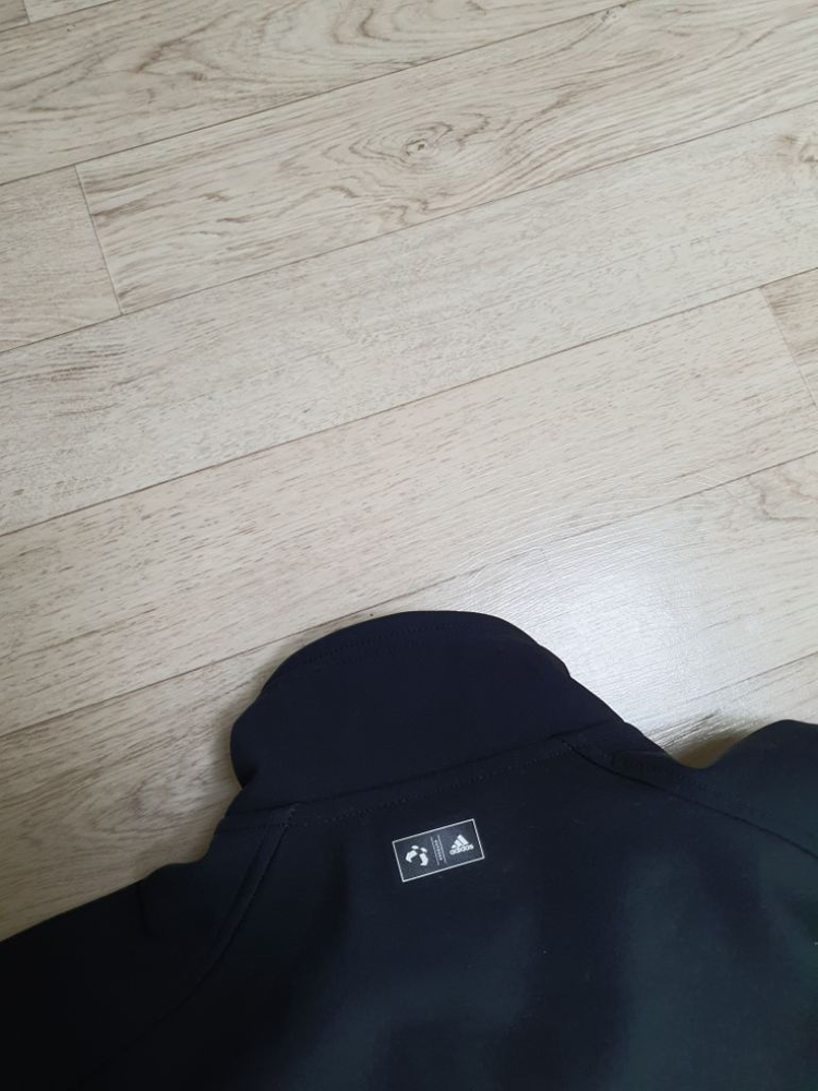 100 아디다스 가을겨울 자켓 안감기모 남100 완전깨 이미지