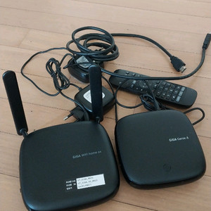 kt 기가지니 셋탑박스 세트..a급 이상.