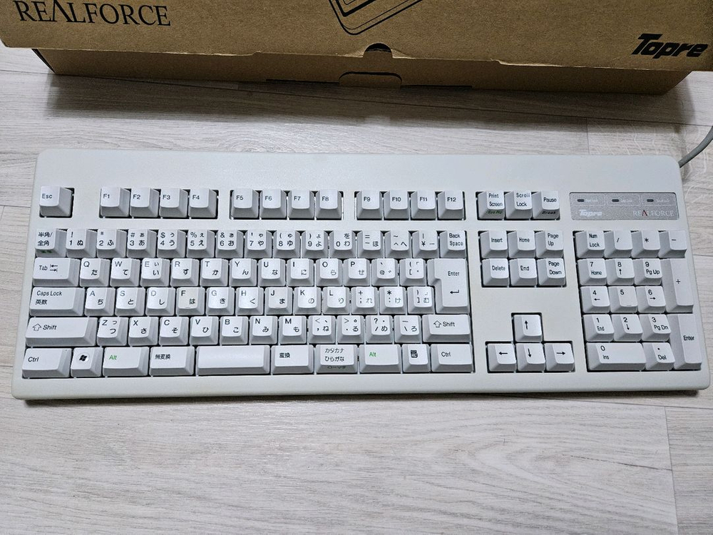 리얼포스 108us 화이트 표준 30g 균등 토프레 무접점키보드--2